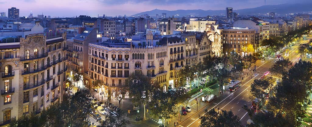 Mandarin Oriental Barcelona  (BCN)
http://www.mandarinoriental.com/barcelona/