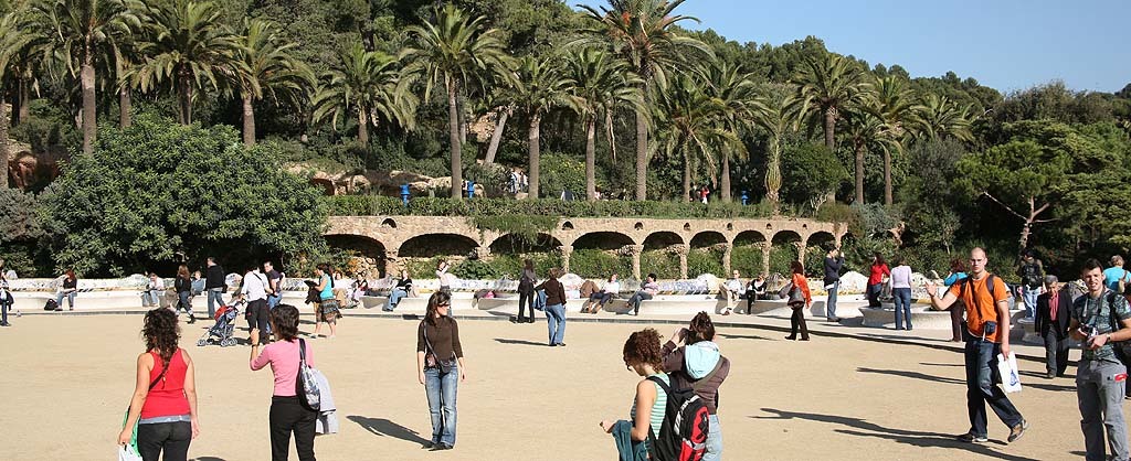 Parque Guell
http://www.parkguell.es/