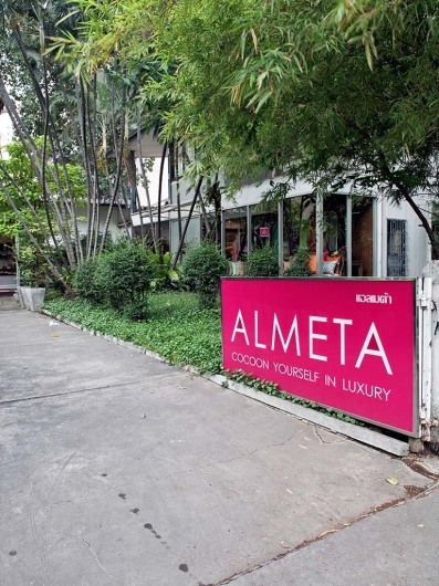 Almeta, Bangkok, Thailand