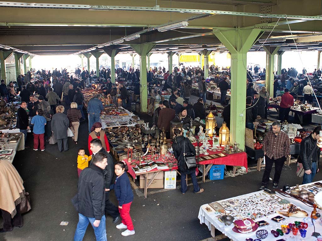 Bomonti Bit Pazari Flohmarkt, Istanbul, Turkey