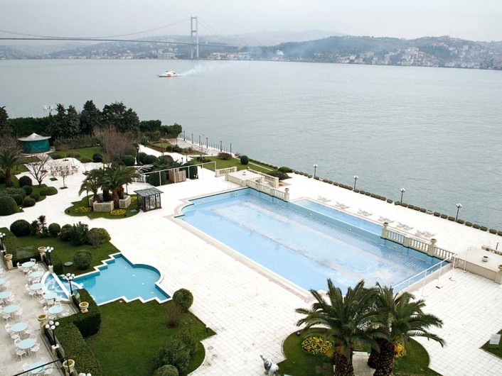Ciragan Palace Kempinski;http://www.kempinski.com/en/istanbul/Pages/Welcome.aspx;; Gavin Jackson; Istanbul; Cool Cities; Cool Istanbul; Hotel