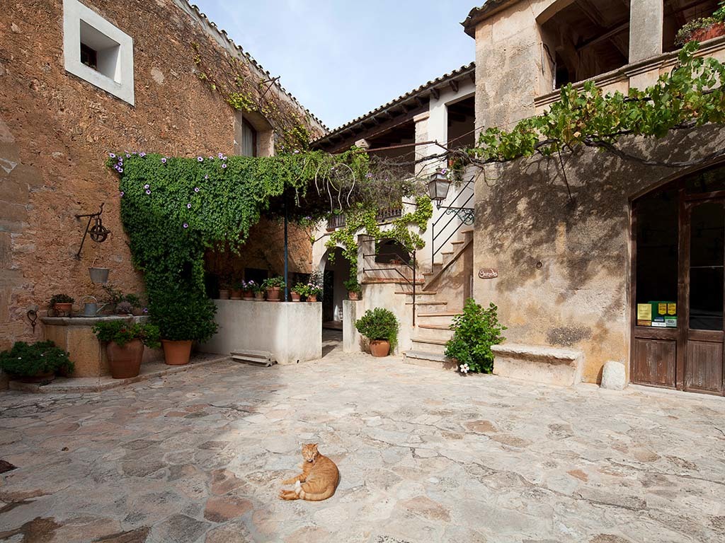 Finca Raims - Hotel Interior, Algaida; Mallorca, Spain