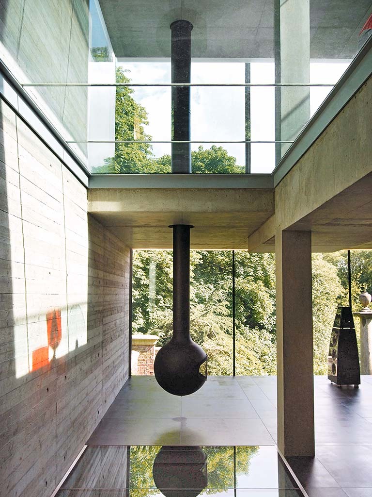 House in Highgate Cemetery