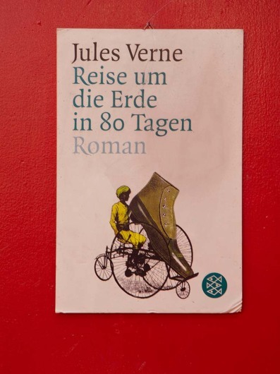 Jules Verne (Berlin)http://www.jules-verne-berlin.de/julesverne.html