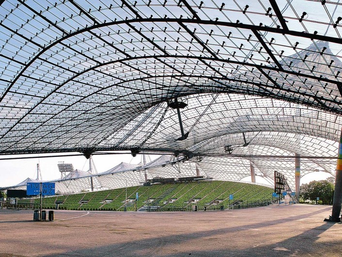 Olympiastadion
www.olympiapark.de