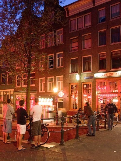 Red Light Distrik (Wallen), die sÃ¼ndige Meile Amsterdams