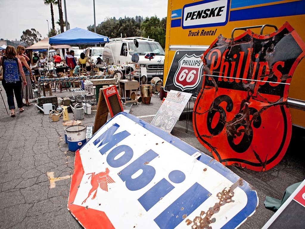 Rose Bowl Flea Market