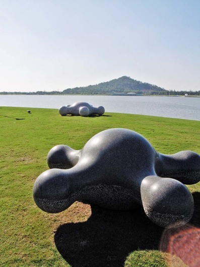 Shanghai Sculpture Park 上海月湖雕塑公园
