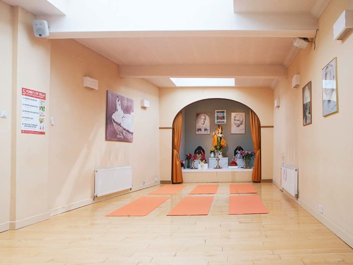 Sivananda Yoga Vedanta Centre, London, United Kingdom