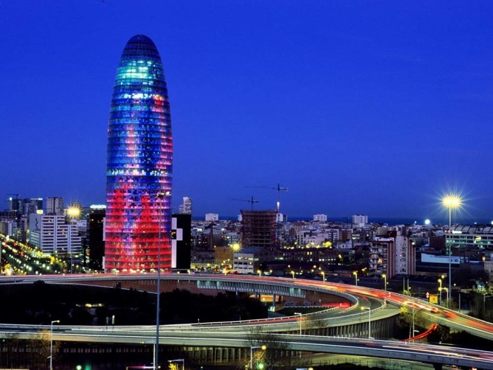Spain, Catalonia, Barcelona, the Agbar Tower (Torre Agbar) by French architect Jean Nouvel, headquarters for the Barcelona Water Company   (Bildtechnik: sRGB, 26.98 MByte  vorhanden)