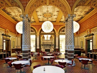 BENUGO - VICTORIA & ALBERT MUSEUM, London - Kensington and Hyde