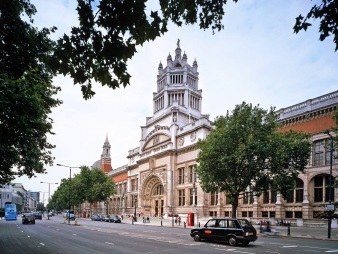 BENUGO - VICTORIA & ALBERT MUSEUM, London - Kensington and Hyde