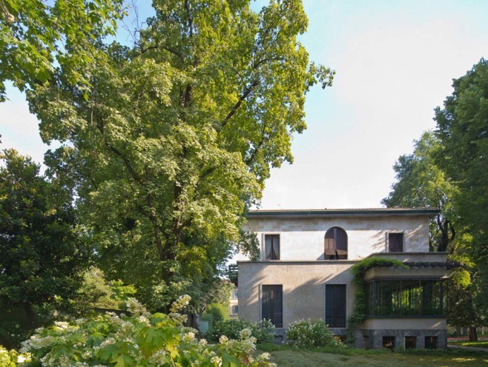 A wonderful Milanese villa to experience Italian lifestyle of mid 20th century